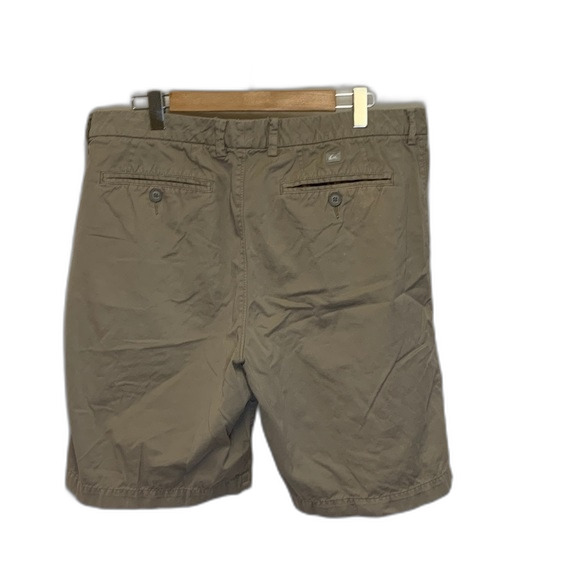 Quicksilver Tan Flat Front Chino 10" Inseam Shorts Size 38 - Picture 3 of 13